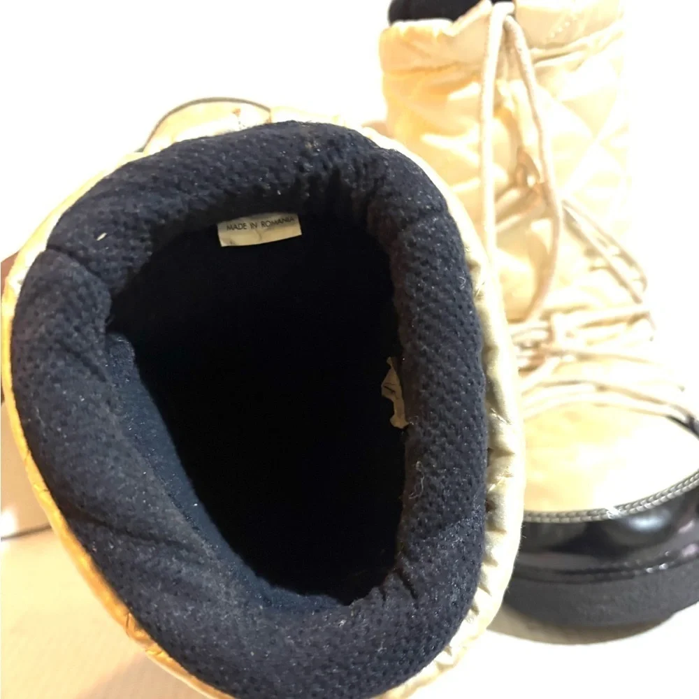 Marc Jacobs nlyon Quilted Cream and Black Winter /snow Boots
